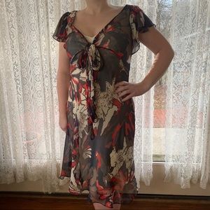 Diane Von Furstenberg size M tie front dress